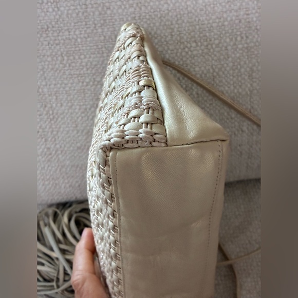 Vintage 1980s Sharif Gold & off whiteMetallic Woven LeatherShoulder Bag - Picture 9 of 16